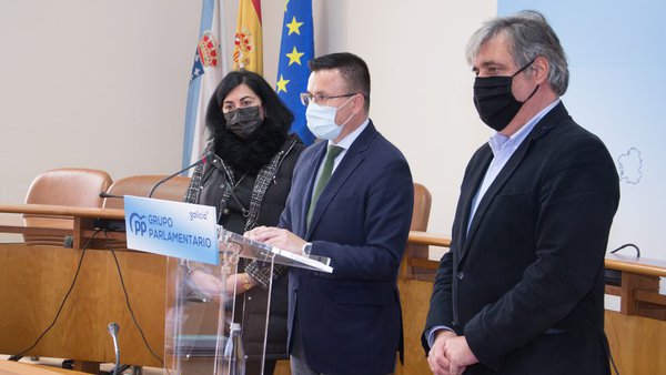 Rexistrada a proposición de lei de recuperación da terra agraria de Galicia para a súa tramitación no Parlamento galego