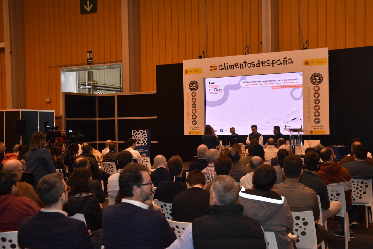 A valorización do leite e a eficiencia produtiva, eixes do Foro Lácteo de Figan