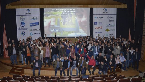 Las XVI Jornadas Técnicas de Vacuno de Leche de Seragro se clausuraron con un gran éxito de asistencia