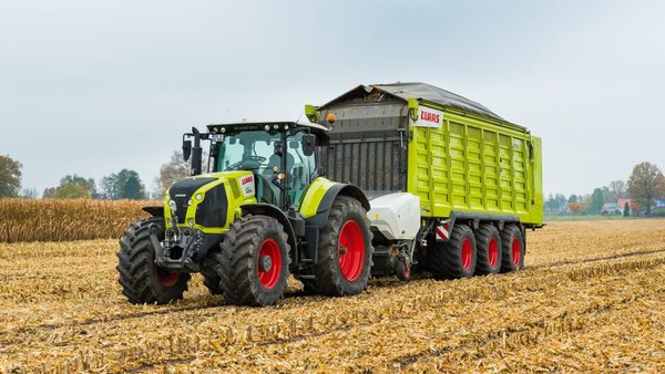 Fliegl asume a produción dos remolques Cargos