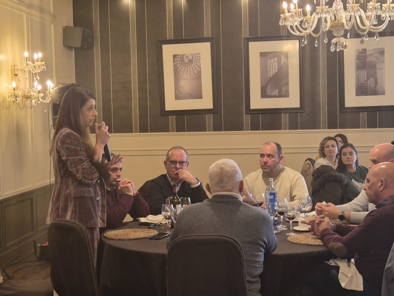 Medio Rural se reúne con las asociaciones de control lechero, que en 2026 recibirán 1 millón de euros en ayudas para apoyar su labor