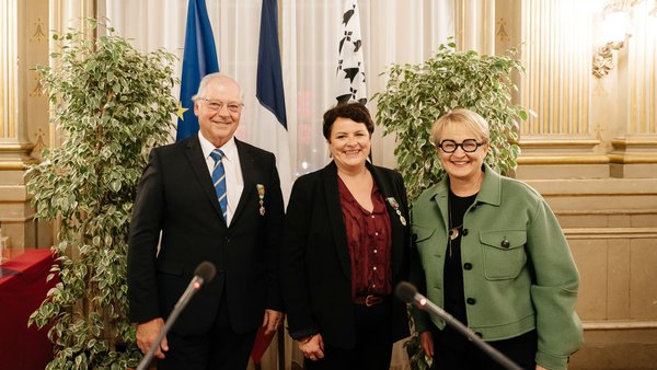 Anne Marie Quéméner, comisaria general de la feria SPACE, nombrada Oficial de la Orden del Mérito Agrícola en Rennes