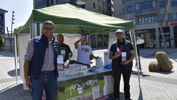 Agromuralla celebra o Día Mundial do Leite cun acto informativo en Lugo sobre os beneficios que aporta o sector agrogandeiro