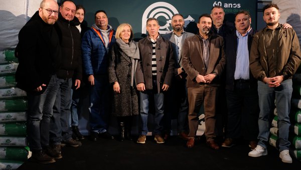 Central de Frades inaugura a súa nova tenda en Abellá para impulsar o rural
