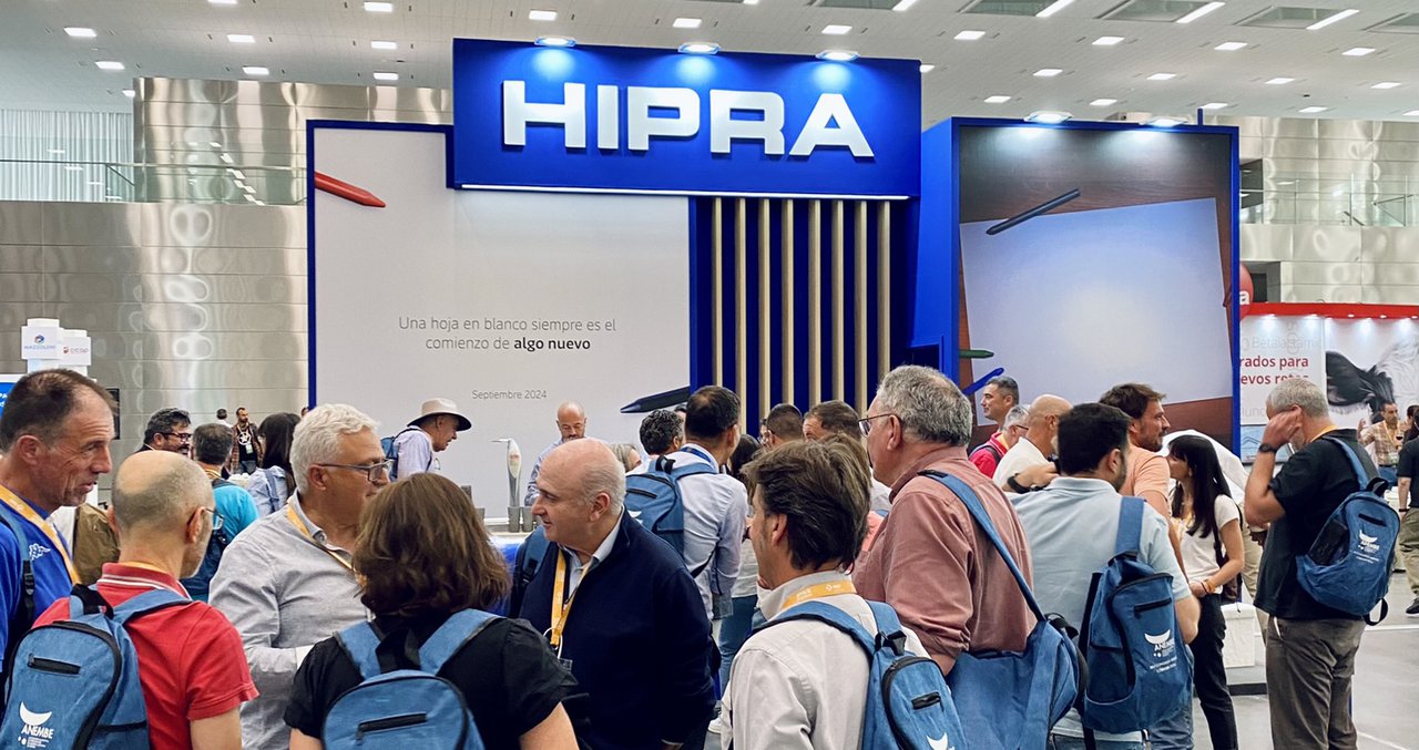 Hipra participou no Congreso Anembe baixo o lema "Unha folla en branco sempre é o comezo de algo novo"