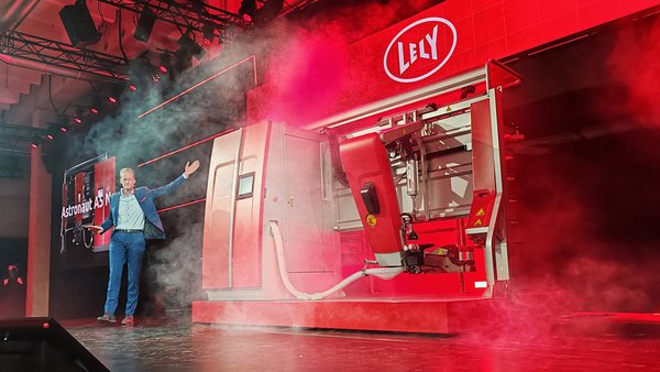 Lely presenta en los Future Farm Days el Astronaut A5 Next, el Astronaut Max y el Lely Hub