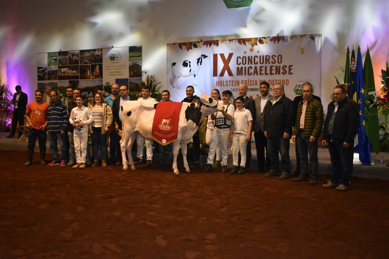 Melos Tirano Zuleica proclámase xovenca gran campiona