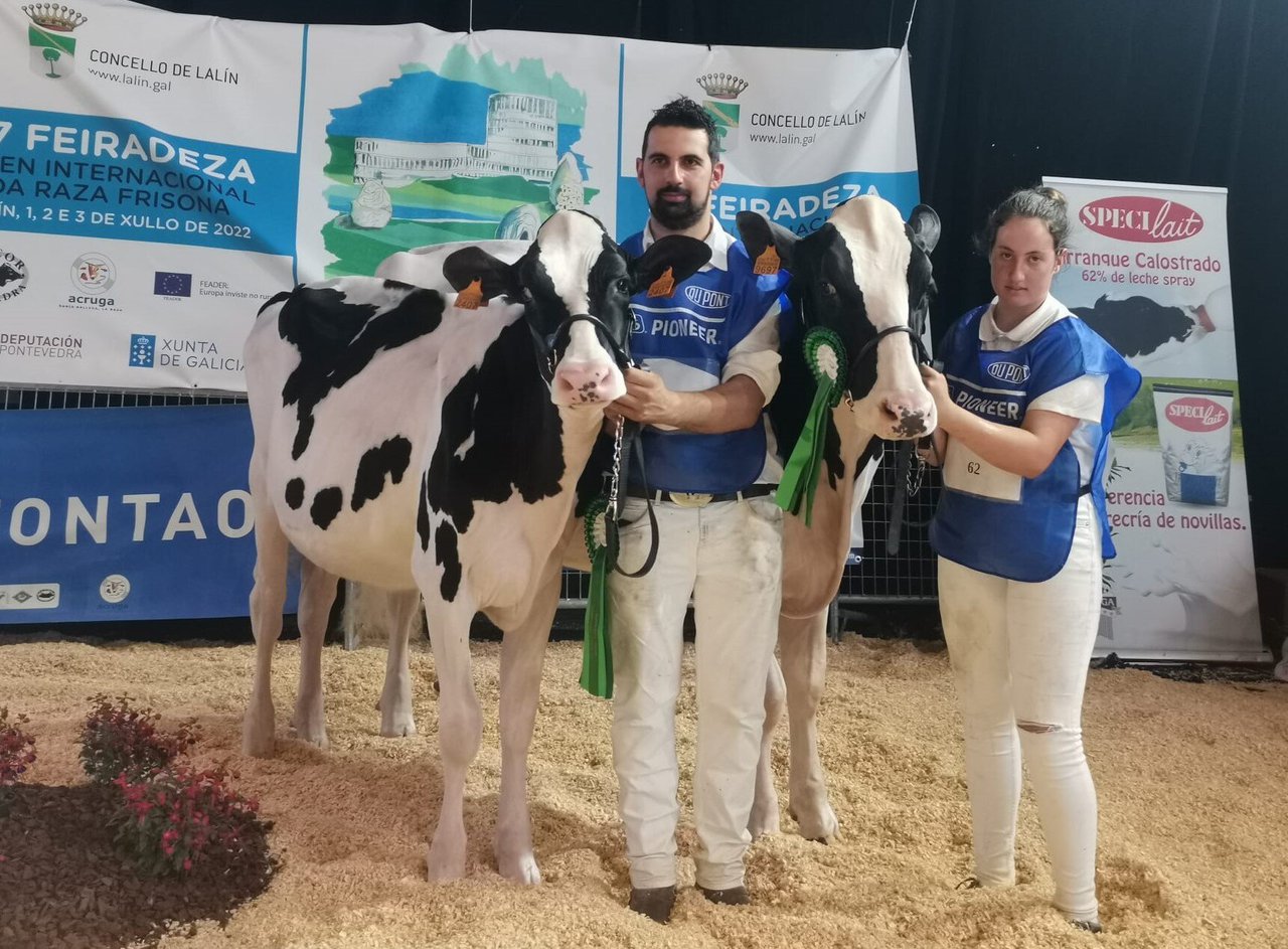 A xovenca gran campiona do Open Feiradeza 2022 é Rey 1085 Moovin Soly ET