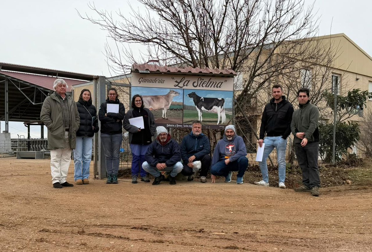 Celebrado el primer taller de Conafe sobre morfología y genética de la raza frisona