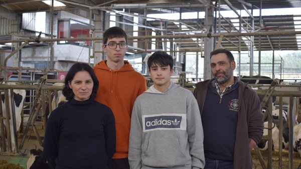 Gran satisfacción con tres robots de muxido Lely en Ganadería Queirugueira
