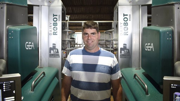 Tres robots GEA revolucionan el día a día de SAT El Pelambre: más leche y menos estrés