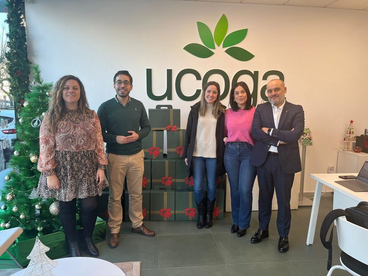 Ucoga fai entrega das súas cestas solidarias