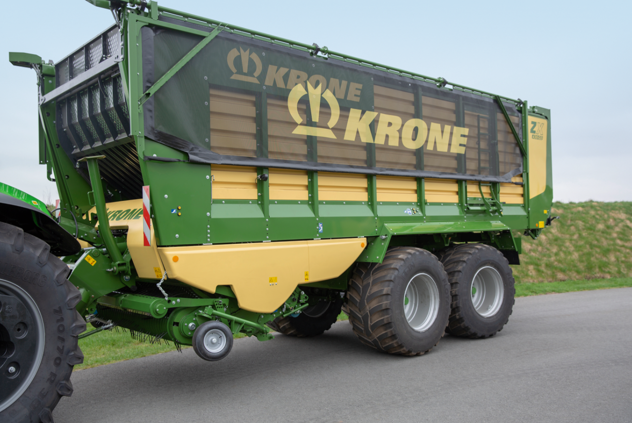 A gama de remolques ZX de Krone aumenta a comodidade do operador